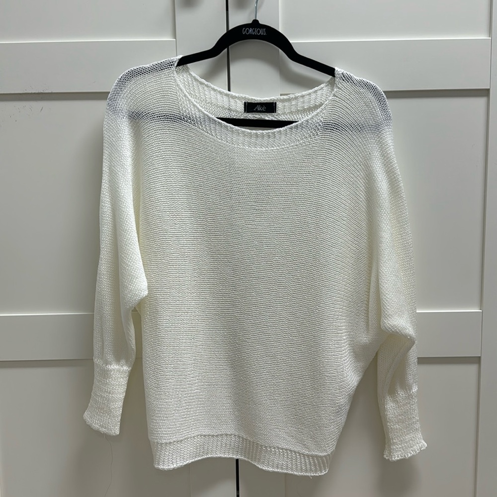 White sweater/top-Brand new